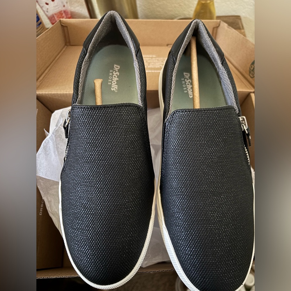 Dr. Scholl's Time Off Now Slip-on Sneakers Size 9